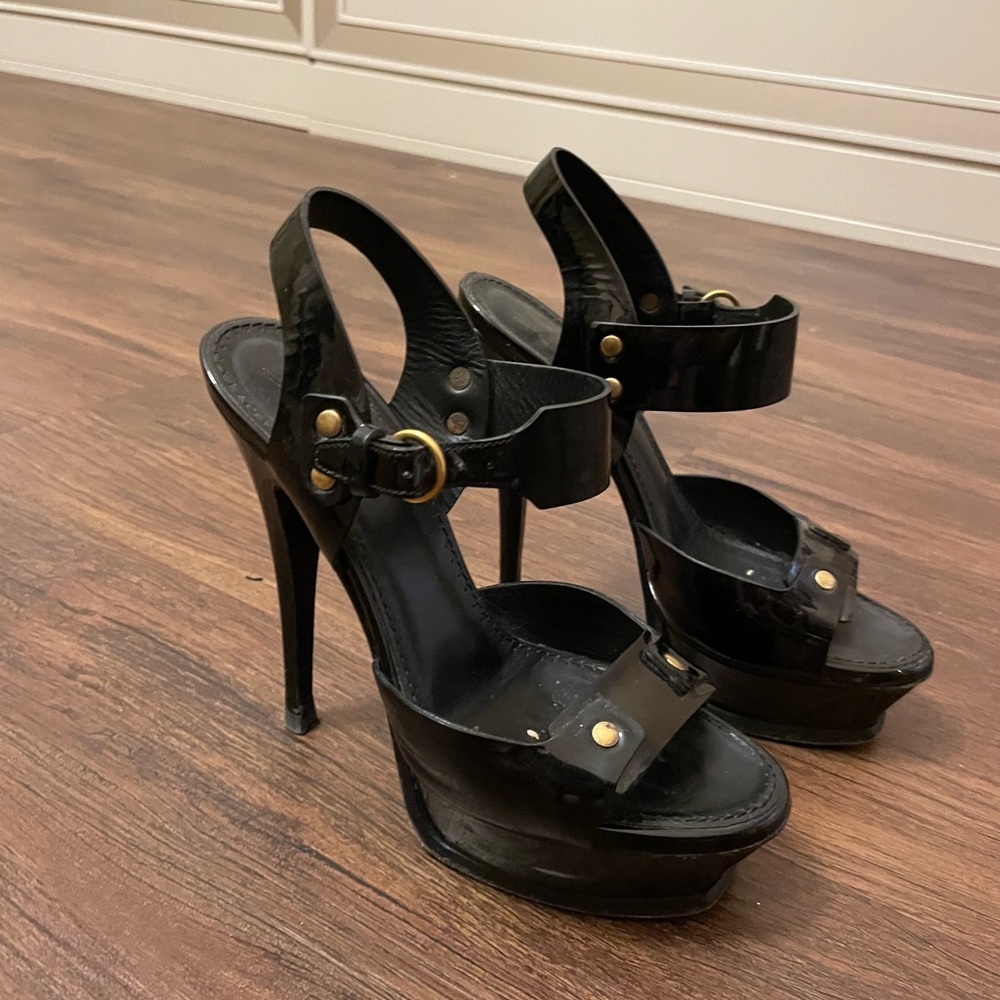AUTHENTIC YSL SANDALS 35.5